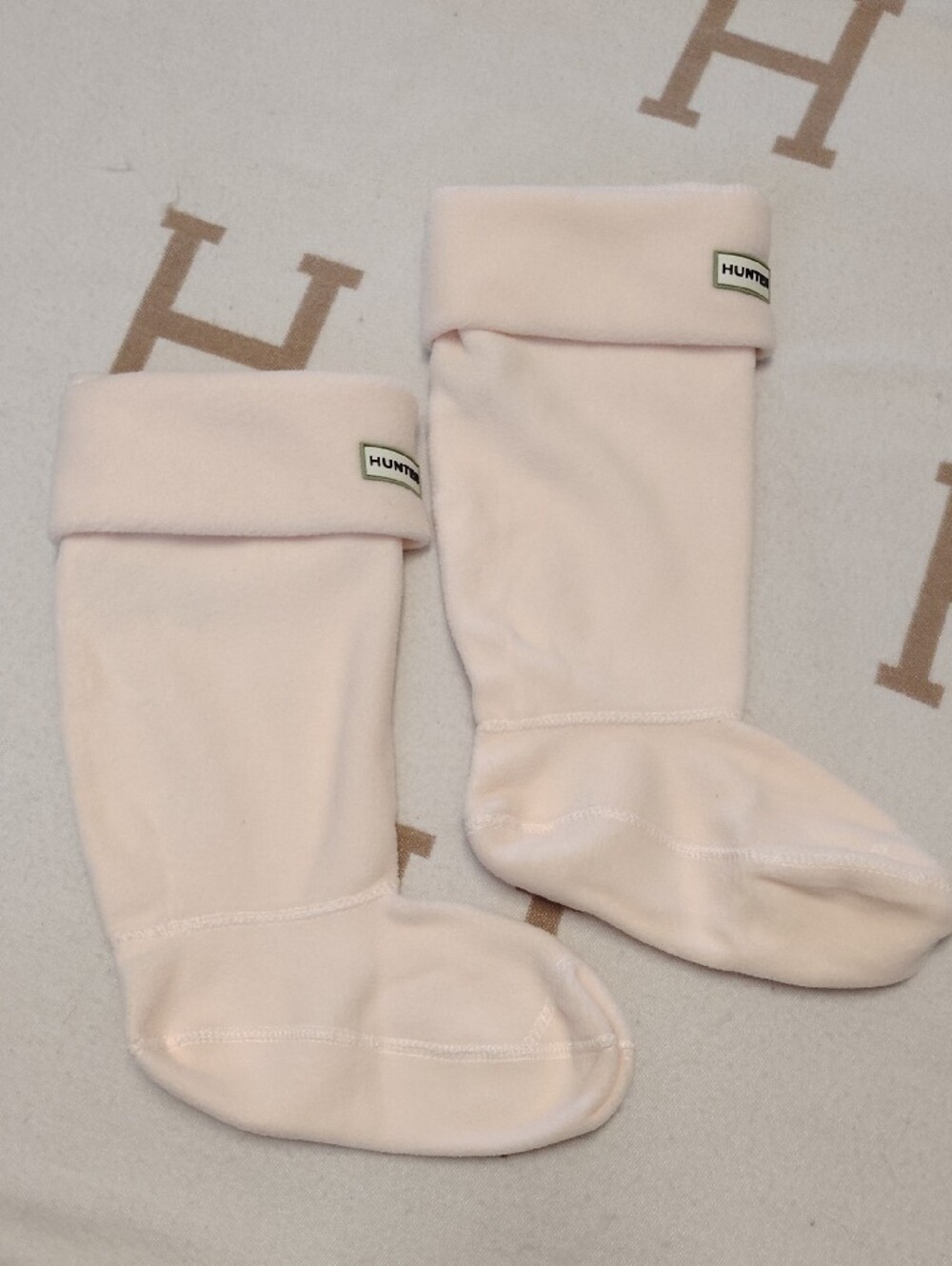 Hunter Boot Liners Cream with Green Logo Size Medium - Picture 3 of 4